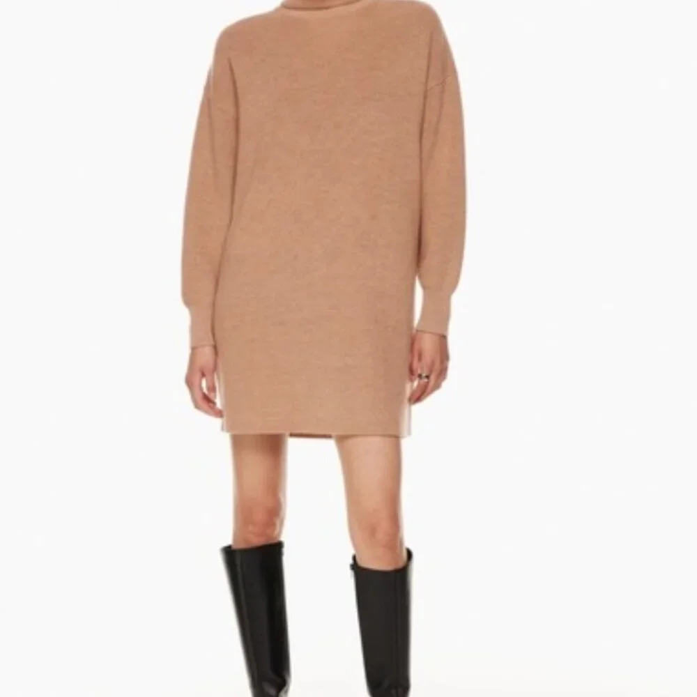 Aritzia MACLEAN MERINO WOOL DRESS, XS, NWT - Picture 1 of 3